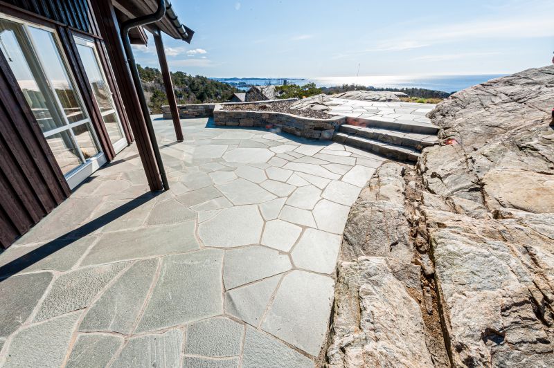 Sandstone Patio Installation